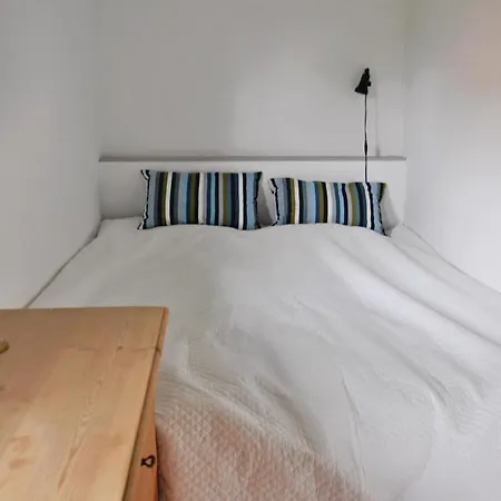 Hébergement de vacances Three-bedroom Holiday In *